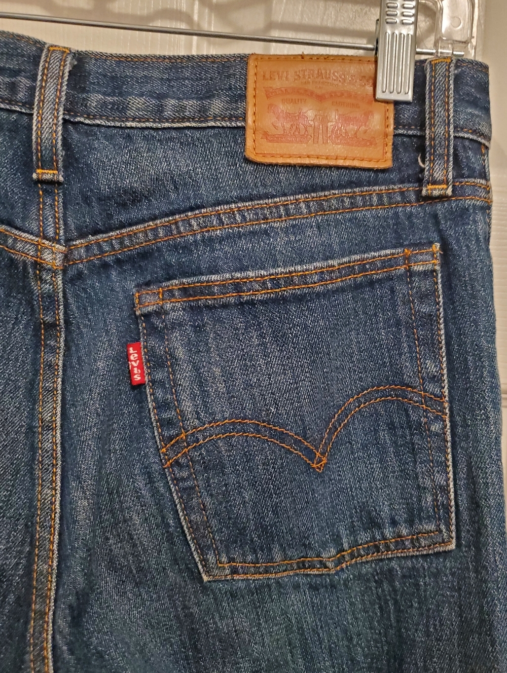 Levis White Oak Cone Denim Cropped Jeans size 27